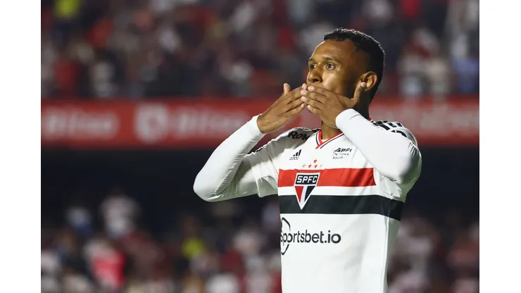 Foto: Marcello Zambrana/AGIF - Clubes da Premier League disputam Marquinhos, do São Paulo