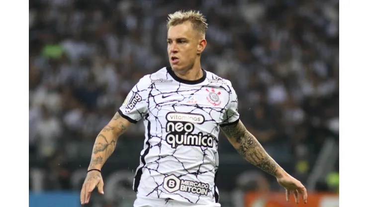 MG - Belo Horizonte - 10/11/2021 - BRASILEIRO A 2021 - ATLETICO-MG X CORINTHIANS - Roger Guedes jogador do Corinthians durante partida contra o Atletico-MG no estadio Mineirao pelo campeonato Brasileiro A 2021. Foto: Fernando Moreno/AGIF