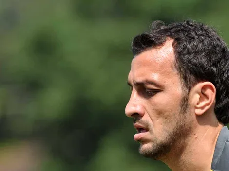 Bustos 'despreza' atacante e Dracena pode confirmar saída no Santos