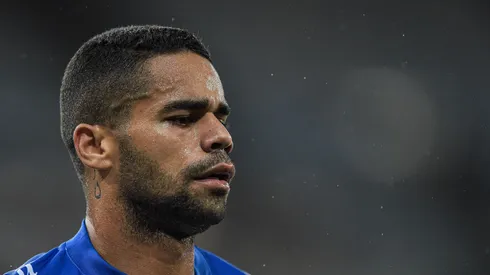 Foto: Thiago Ribeiro/AGIF- Raí foi "sacado" pelo técnico Guto Ferreira