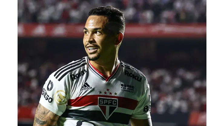 Foto: Marcello Zambrana/AGIF - Números de Luciano surpreendem no Brasileirão