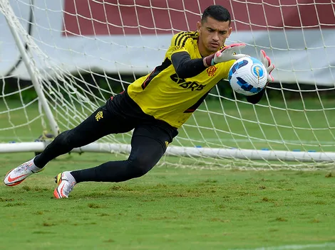 Flamengo terá desfalque de dois 'medalhões' e reforços de peso contra o Botafogo