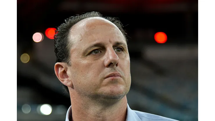 Foto: Thiago Ribeiro/AGIF -Ceni terá que tomar medidas complicadas na equipe