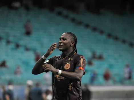 Guto Ferreira é 'direto e reto' e expõe prazo de retorno para Rodallega no Bahia