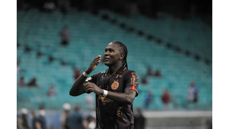 Foto: Jhony Pinho/AGIF- Guto Ferreira expôs prazo de retorno para Rodallega