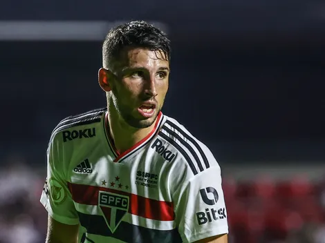 Calleri e mais 10 não "sobem a bordo" e desfalcam o São Paulo na Sul-Americana