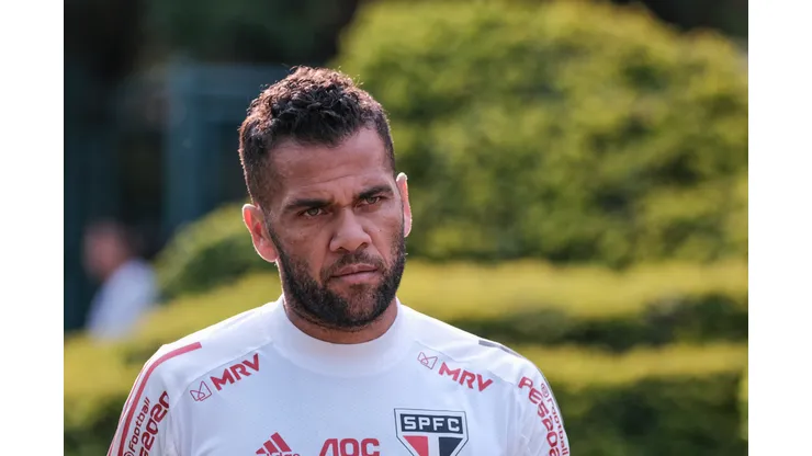 Foto: Marcello Zambrana/AGIF-Daniel Alves teve passagem conturbada pelo Tricolor Paulista