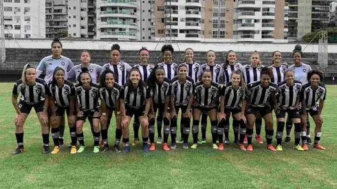 Divulgação/Botafogo – Categoria de base do futebol feminino do Botafogo