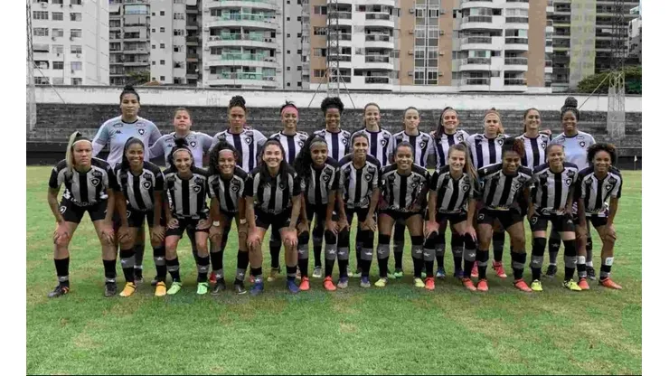 Divulgação/Botafogo - Categoria de base do futebol feminino do Botafogo