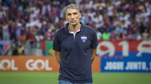 Foto: (Lucas Emanuel/AGIF) – Juan Pablo Vojvoda ganhou mais um reforço no Fortaleza