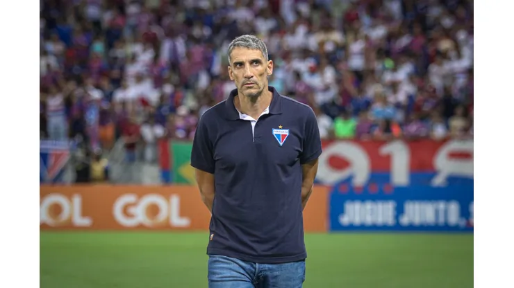 Foto: (Lucas Emanuel/AGIF) - Juan Pablo Vojvoda ganhou mais um reforço no Fortaleza