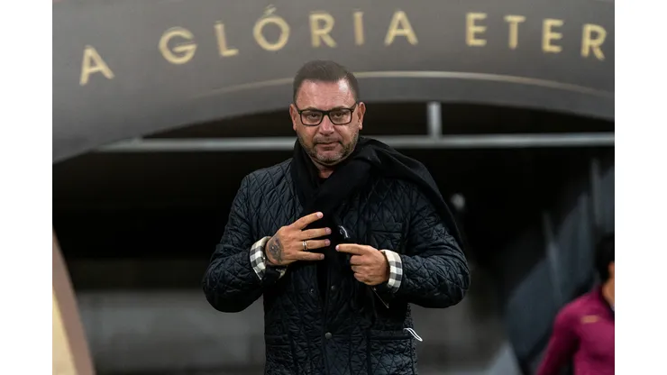 Foto: (Alessandra Torres/AGIF) - Antonio 'El Turco' Mohamed garantiu que manteve sua confiança no jogador apesar das críticas da torcida do Atlético