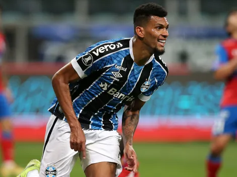 Grêmio ganha reforços contra o Londrina, mas xodó não 'sobe a bordo' e prazo de retorno é revelado