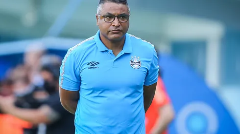 Pedro H. Tesch/AGIF – Roger Machado, técnico do Grêmio