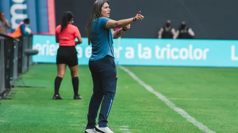 Foto: Gabriel Maldonado/ C2 Sports - Emily Lima marca presença no Brasil Futebol Expo