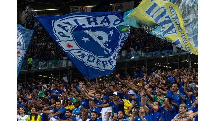 Foto: (Alessandra Torres/AGIF) - A torcida do Cruzeiro tem feito a diferença nesta temporada