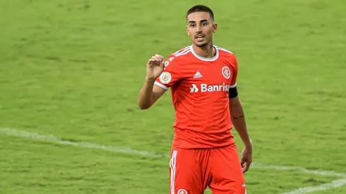 RJ – Rio de Janeiro – 14/02/2021 – BRASILEIRO A 2020, VASCO X INTERNACIONAL – Thiago Galhardo jogador do Vasco durante partida contra o Internacional no estadio Sao Januario pelo campeonato Brasileiro A 2020. Foto: Thiago Ribeiro/AGIF