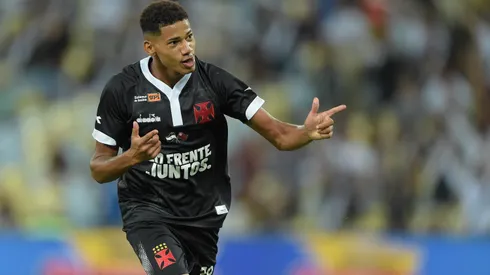 Foto: Thiago Ribeiro/AGIF | Marrony vira assunto em rival do Vasco no RJ