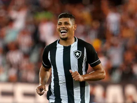  Empresário de Erison expõe possibilidade do atacante trocar Botafogo por Fenerbahçe