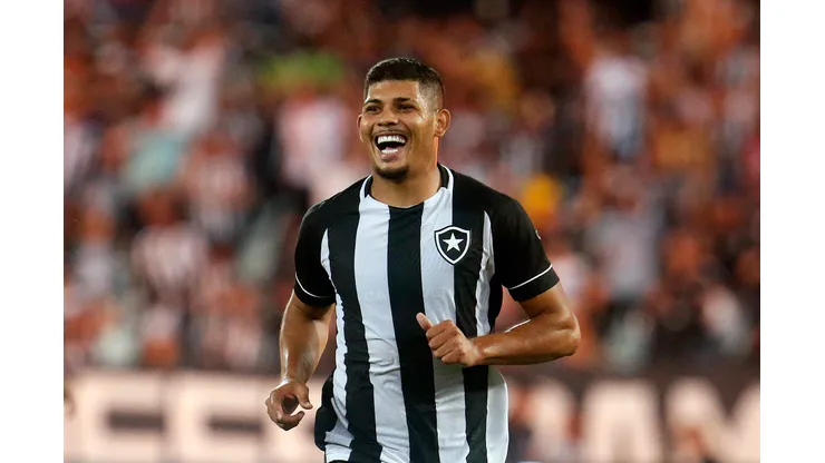 Foto: Vítor Silva/Botafogo - Empresário abre o jogo sobre saída de Erison