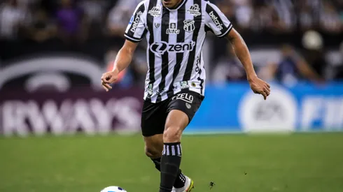 Foto: (Lucas Emanuel/AGIF) – Nino Paraíba deve ser uma das novidades na escalação do Ceará para a próxima rodada do Campeonato Brasileiro