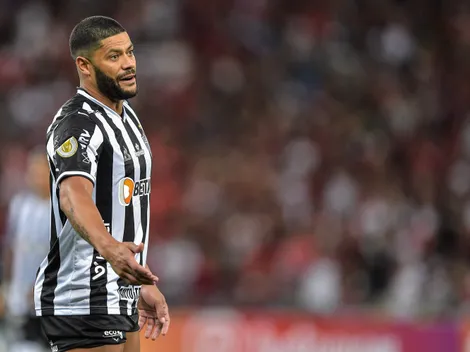 Hulk agita web ‘no toque da nave’ em saída de treino do Atlético-MG: “Viraliza”