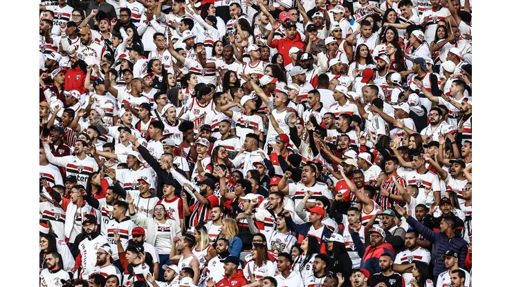 Foto: Marcello Zambrana/AGIF - São Paulo tem sequência invicta surpreendente no Morumbi