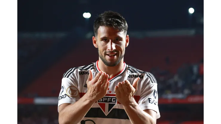 Foto: (Marcello Zambrana/AGIF) -Calleri é a grande referência do São Paulo de Rogério Ceni