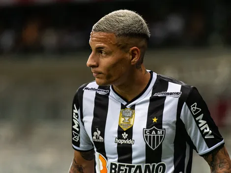 Arana ‘puxa orelha’ da torcida do Atlético em seu retorno e projeta decisão contra Santos