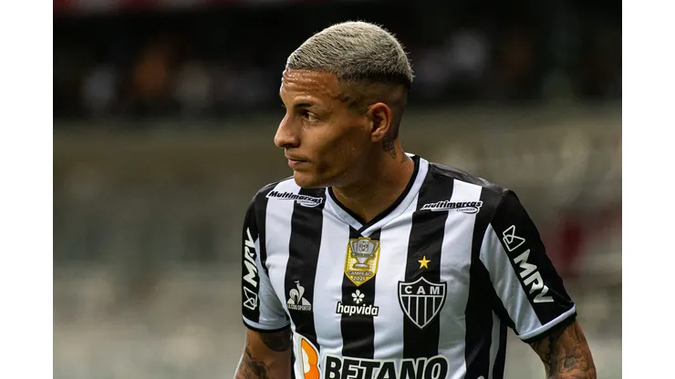 Foto: (Alessandra Torres/AGIF) - Guilherme Arana adotou um discurso mais apaziguador no Atlético nesta sexta (10)