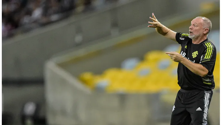 Thiago Ribeiro/AGIF - Mano Menezes, técnico do Internacional