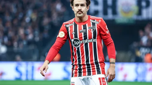 Foto: (Marcello Zambrana/AGIF) – Gabriel Neves é um dos 10 desfalques do São Paulo para o jogo contra o Coritiba