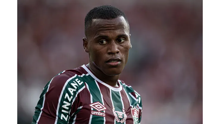 Foto: Jorge Rodrigues/AGIF- Arias é uma das novidades para o próximo duelo