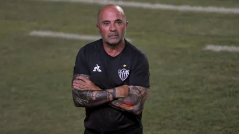 Foto: (Jhony Pinho/AGIF) – Ex-técnico do Atlético, Jorge Sampaoli é conhecido por sua extensa lista de reforços