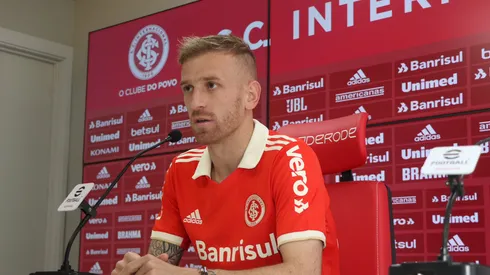 Foto: Ricardo Duarte/ Flickr oficial Sport Club Internacional – Pedro Henrique retorna diante do Santos