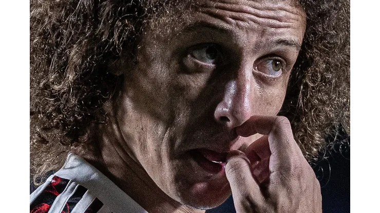 Foto: Heber Gomes/AGIF- David Luiz é um dos desfalques para o próximo duelo