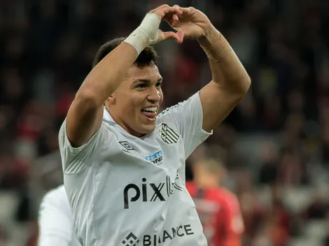 Marcos Leonardo atinge marca surpreende na temporada e agita torcida do Santos na web