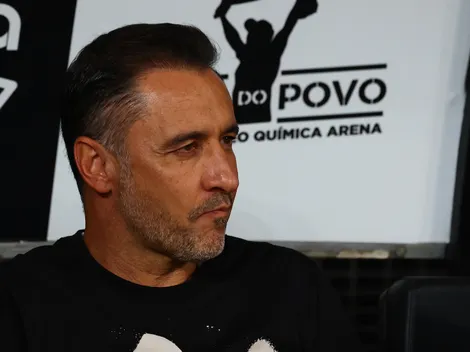 Prata da casa 'quebra a banca' e impressiona Vítor Pereira no Corinthians