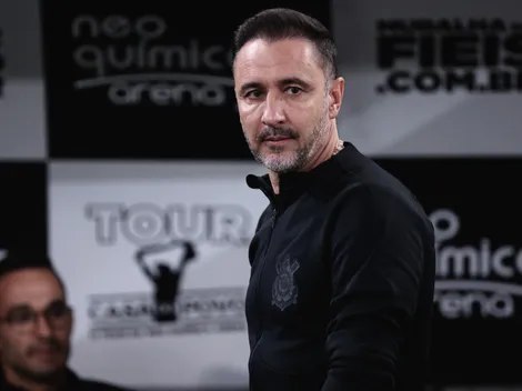 Vítor Pereira passa a receita para o Corinthians melhorar o desempenho dentro das quatro linhas