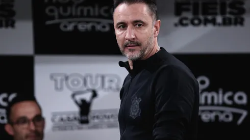 Ettore Chiereguini/AGIF – Vítor Pereira, técnico do Corinthians