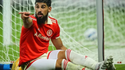 Foto: (Pedro H. Tesch/AGIF) – Emprestado ao Internacional até o final de junho, Bruno Méndez pode não ser o único vendido pelo Corinthians nas próximas semanas