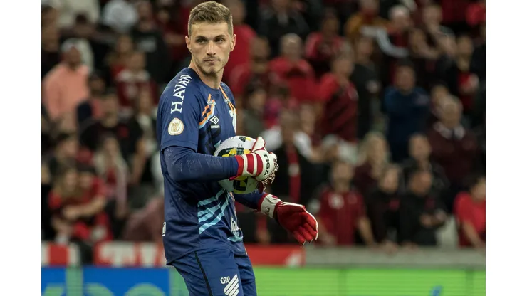 Foto: Robson Mafra/AGIF | CAP aprova substituto para Bento