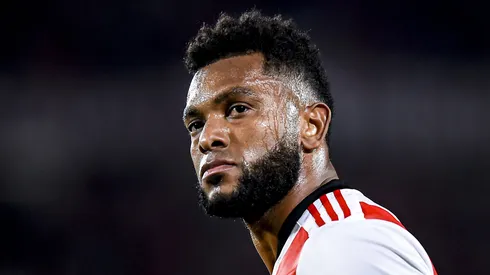 (Photo by Marcelo Endelli/Getty Images) – Ex-atacante do rival foi citado pelo jornalista