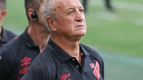 Renan Oliveira/AGIF – Felipão, técnico do Athletico-PR
