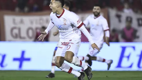 Foto: (Rodrigo Valle/Getty Images) – Franco Cristaldo, do Huracán, da Argentina, está na mira do Santos