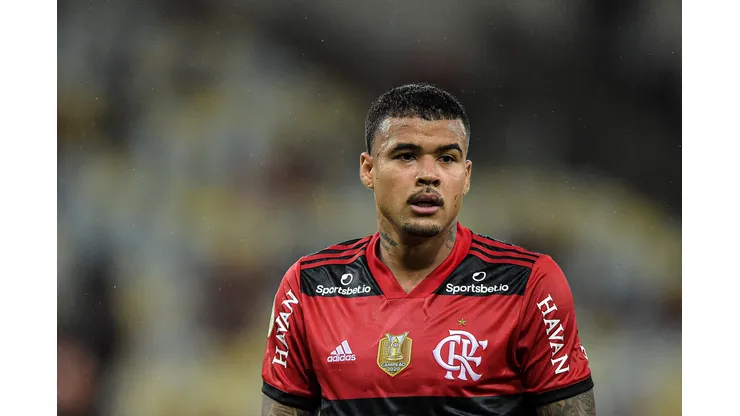 Foto: Thiago Ribeiro/AGIF - Kenedy é uma das opções do Botafogo.