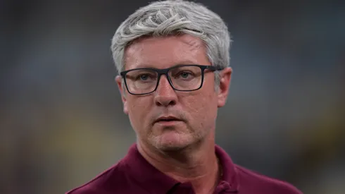 Foto: Thiago Ribeiro/AGIF – Odair está na lista de técnicos para assumir o Vasco
