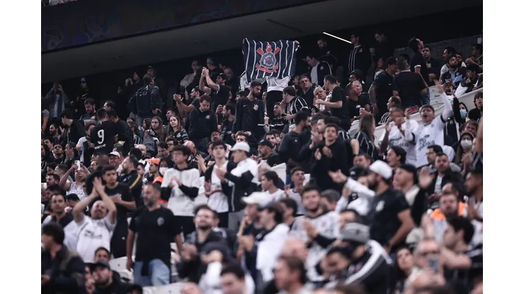 Foto: Ettore Chiereguini/AGIF - Torcida do Corinthians esgota ingressos na Copa do Brasil