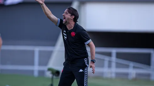 Isabela Azine/AGIF – Maurício Souza, técnico do Vasco