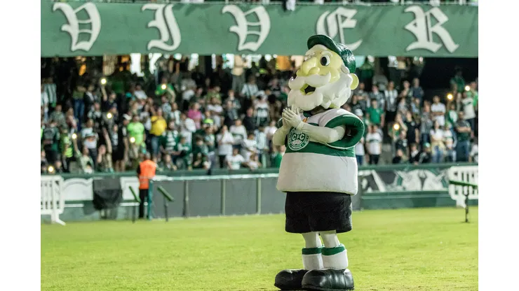 Foto: (Robson Mafra/AGIF) - O Coritiba deixou a desejar jogando fora de casa no primeiro turno da Série A